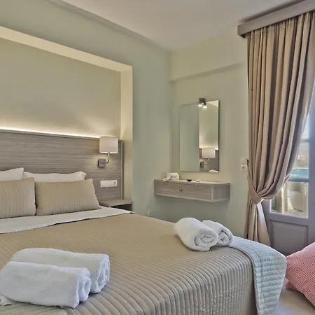 Nereus Luxurious Suites Karpathos Exterior foto